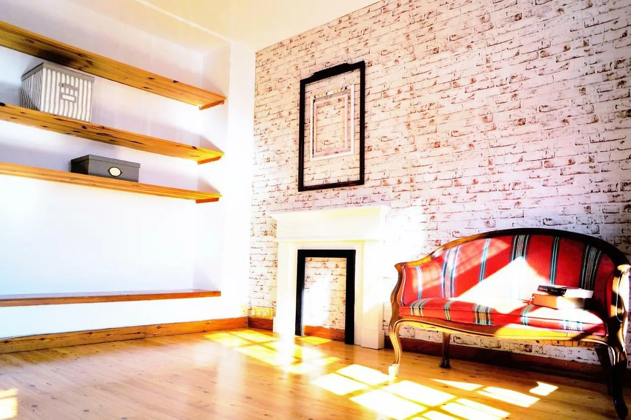 Casa Pedregalejo. Grupos-Familias Villa Malaga Holiday home
