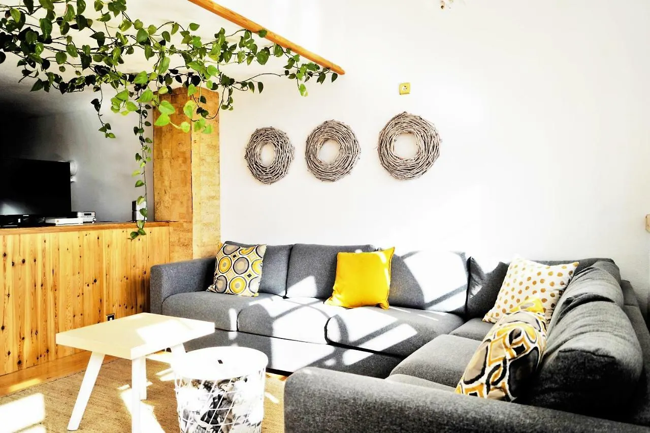 Casa Pedregalejo. Grupos-Familias Villa Malaga Holiday home